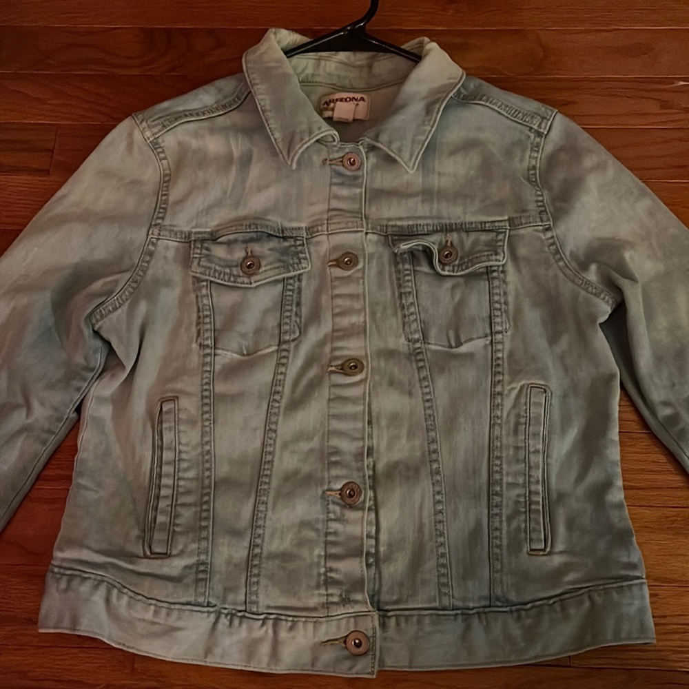 Arizona Loose Fit Denim Jacket